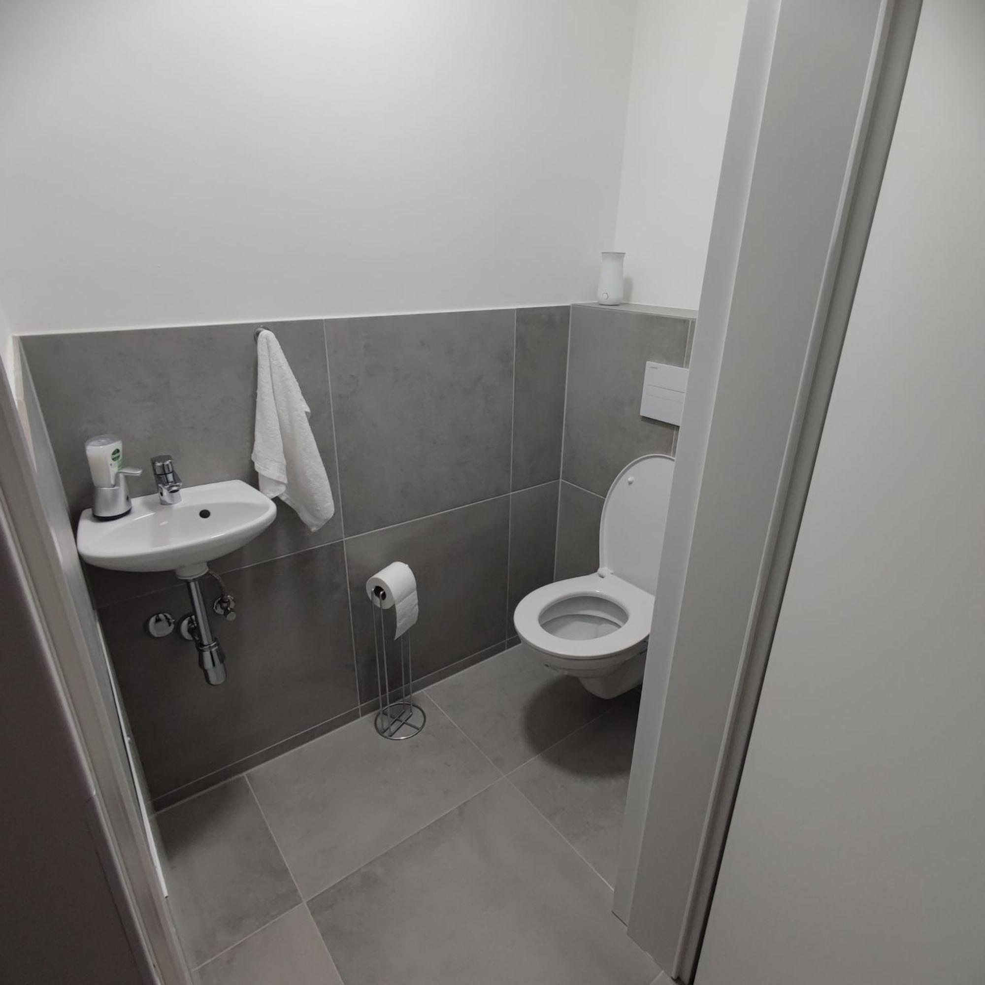 Aparthotel Umbrella Vienne Extérieur photo